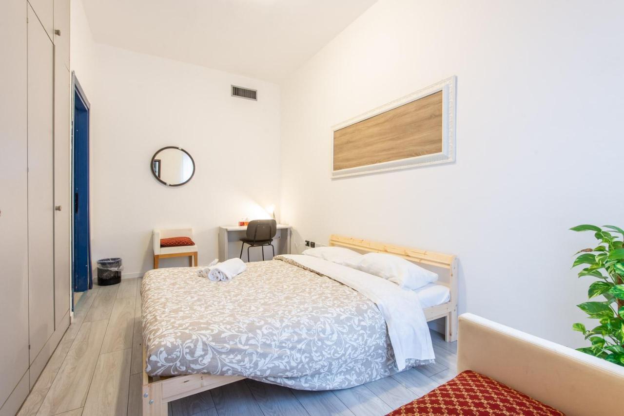 Central Guest House Milano Eksteriør bilde